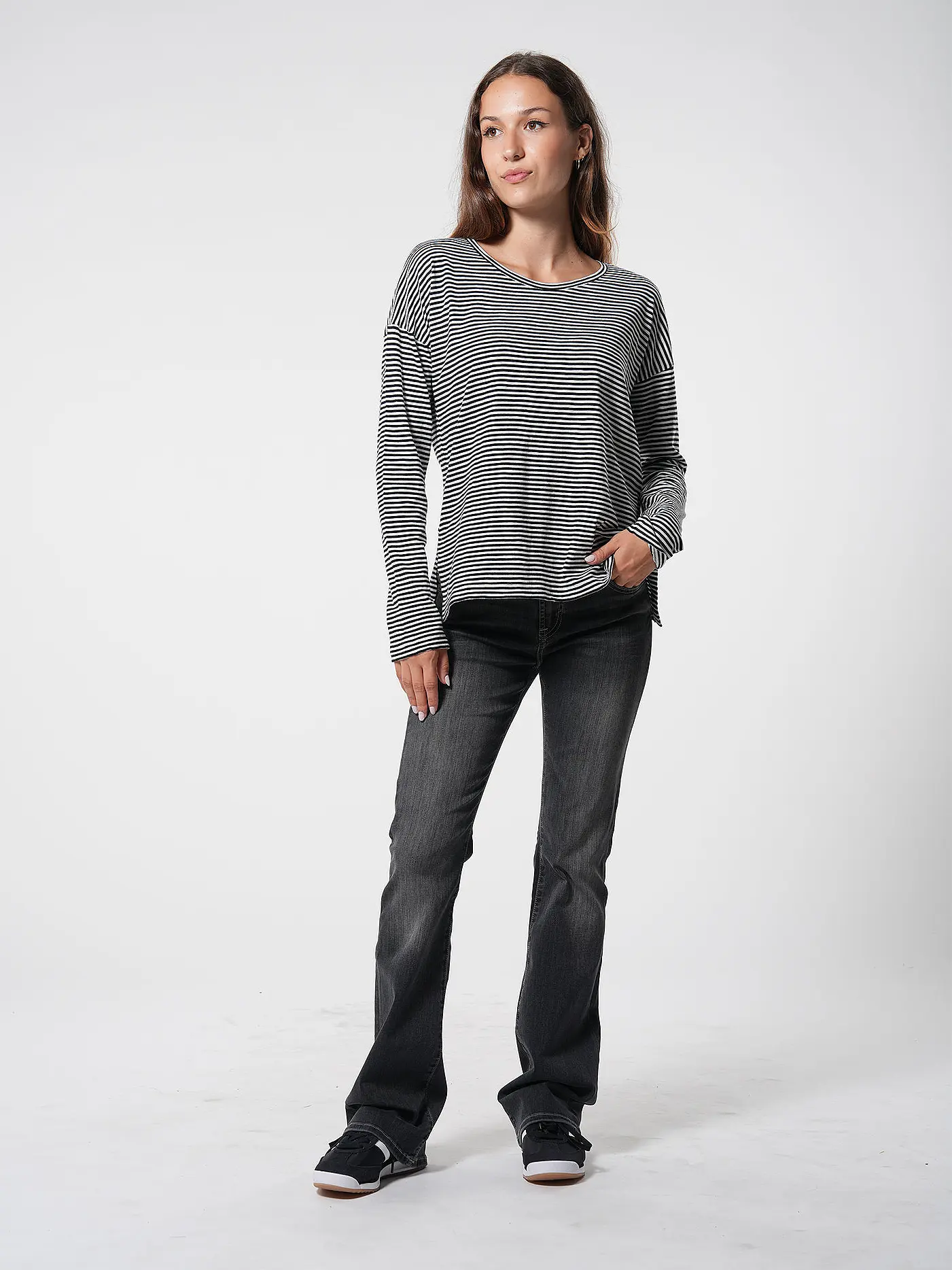 ARMEDANGELS | Langarmshirt XIANAA | schwarz